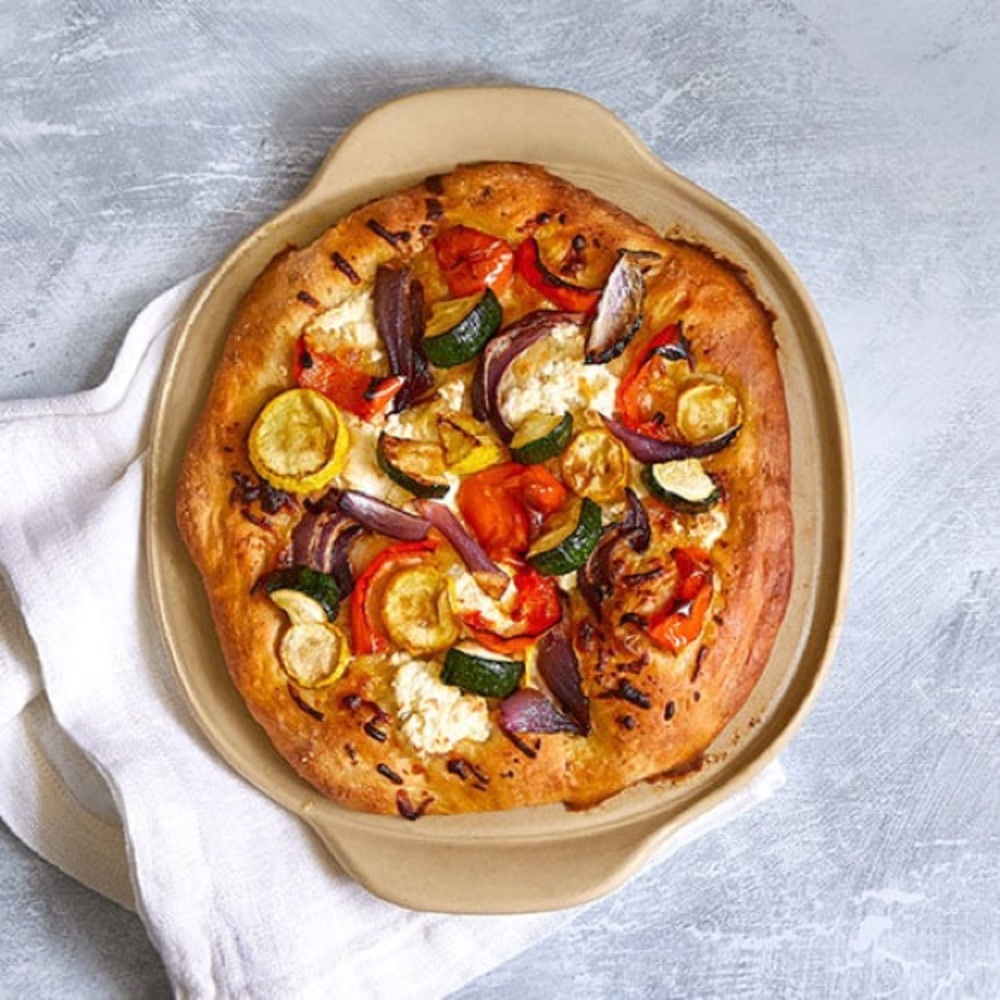 Brand new Pampered Chef Personal Pizza Stone
